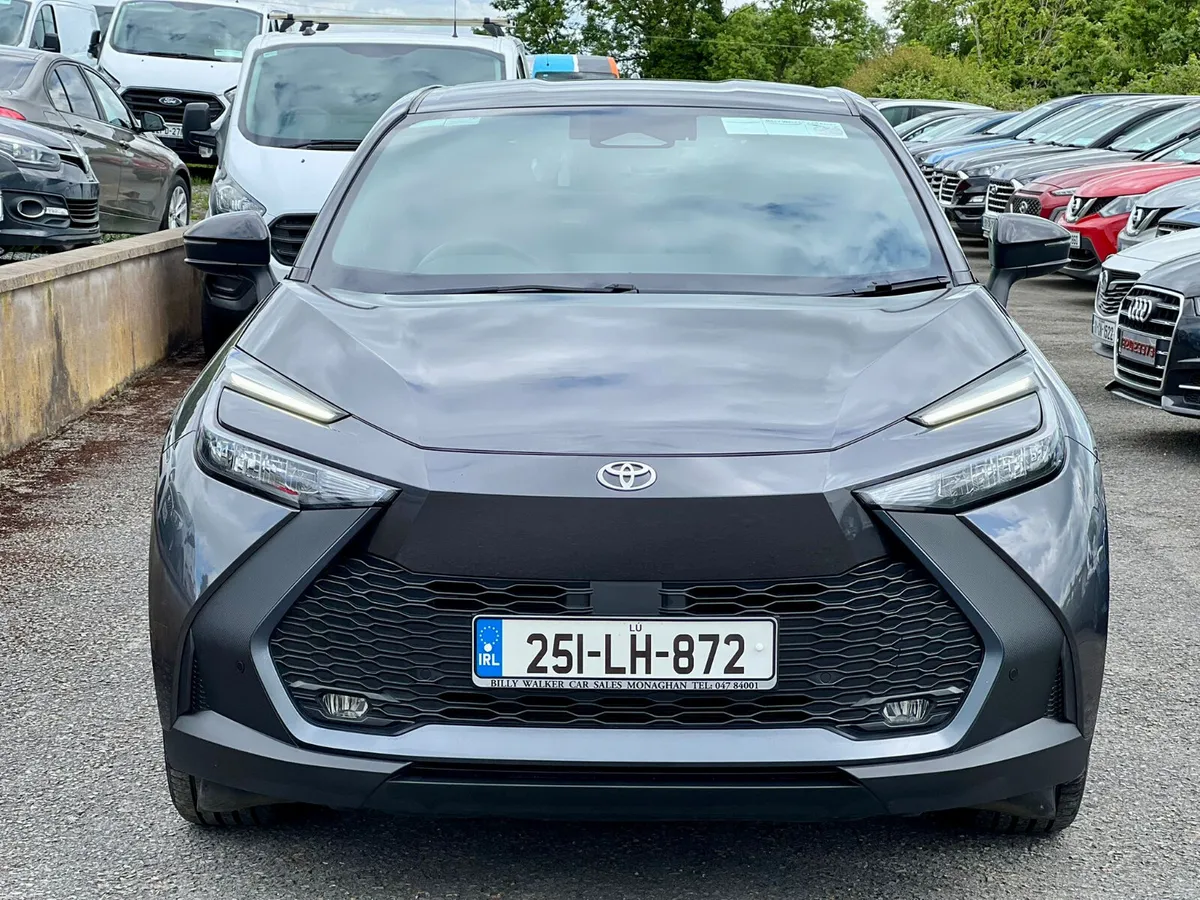 Toyota C-HR 2025 - Image 2
