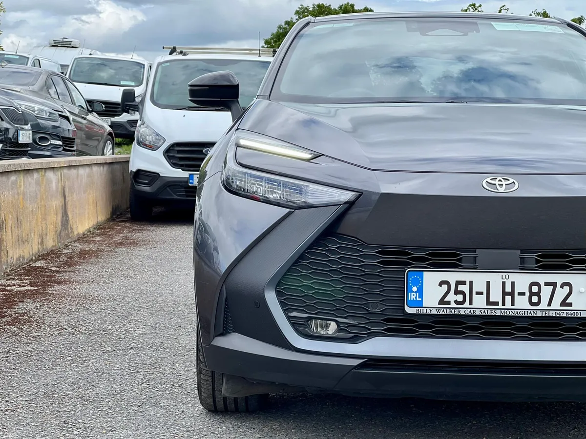 Toyota C-HR 2025 - Image 4