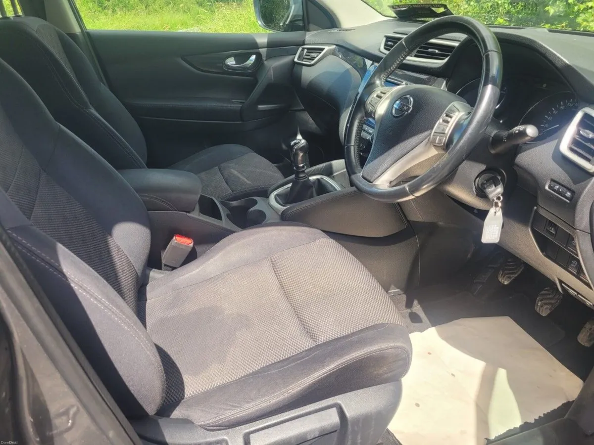 Nissan Qashqai 1.5 DSL SV *NCT 11/26* - Image 3