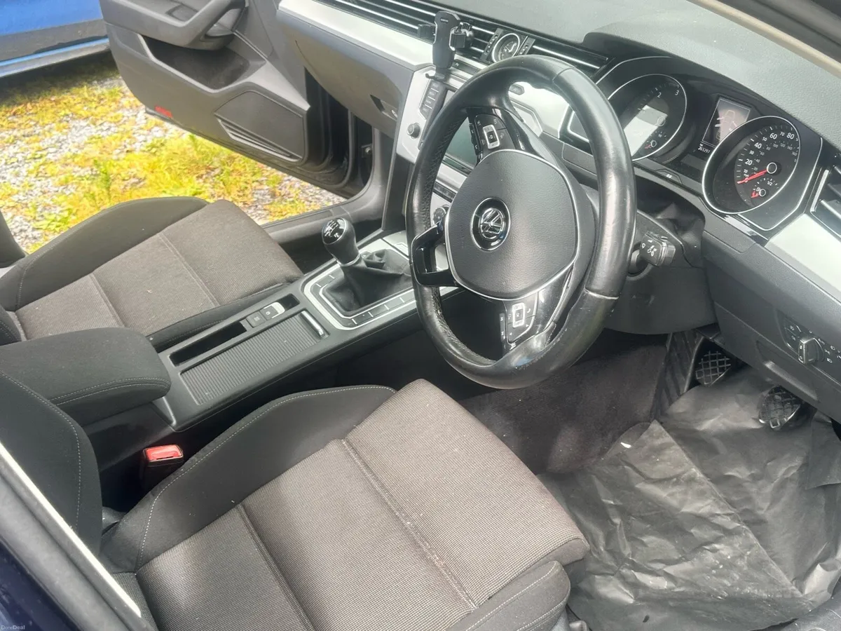 Vw Passat 2tdi - Image 3