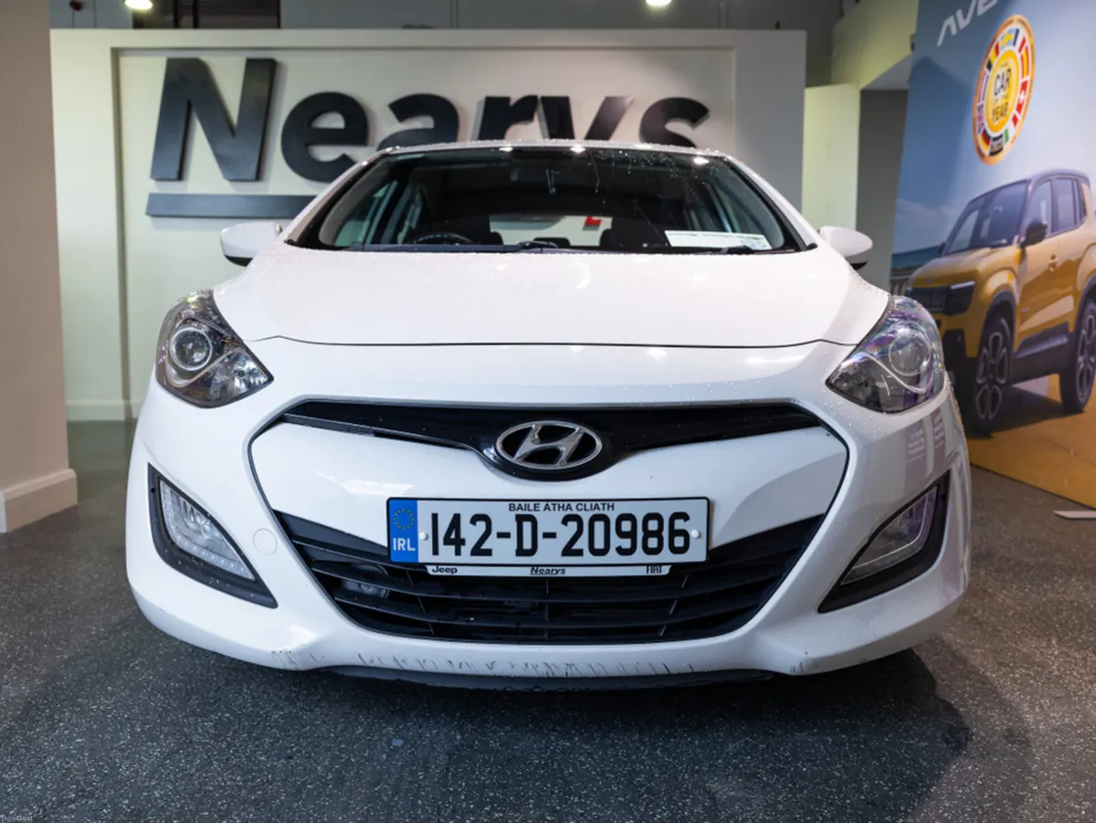 Hyundai i30 1.4 CLASSIC 100PS 5DR - Image 2