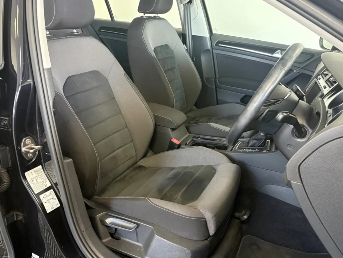 Volkswagen Golf 2013 VOLKSWAGEN GOLF*REVERSE CAMER - Image 5
