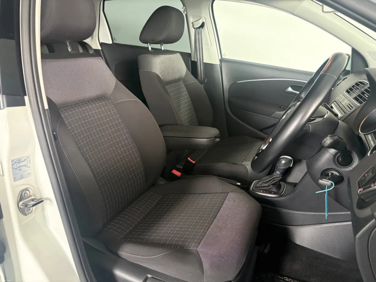 Volkswagen Polo 2017 VOLKSWAGEN POLO*BT AUDIO*REVE - Image 5
