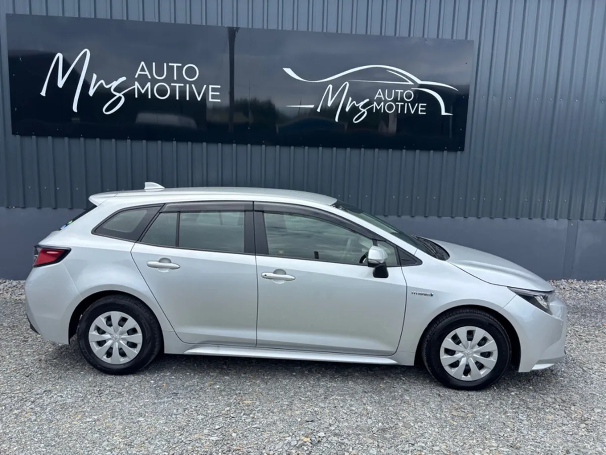 Toyota Corolla HYBRID ESTATE 202 D 28144 - Image 2