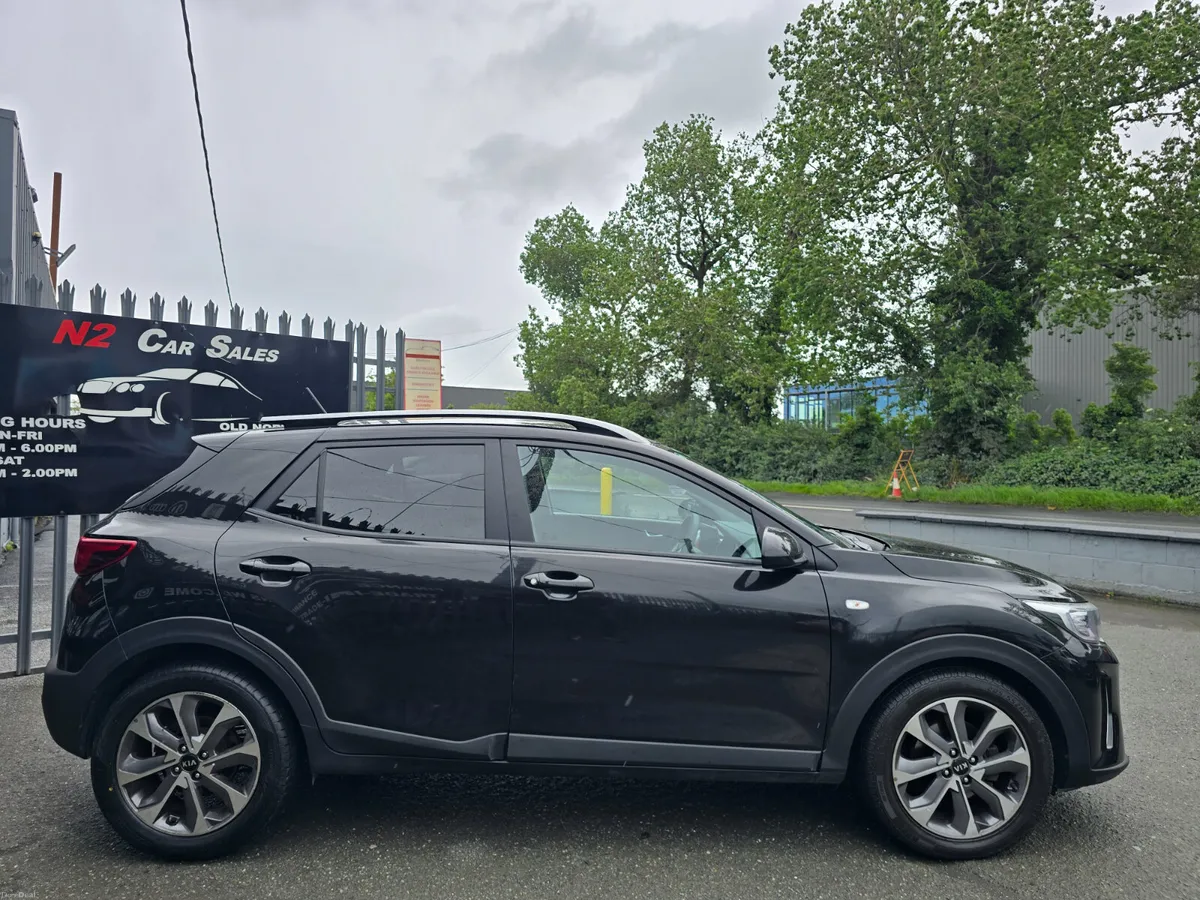Kia Stonic 2023 - Image 3