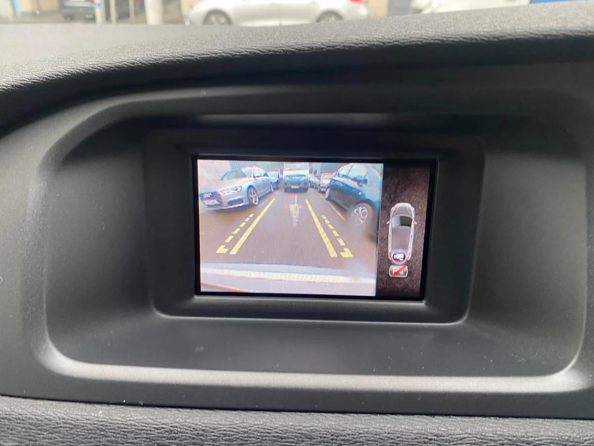 Volvo V40 2016 - Image 4