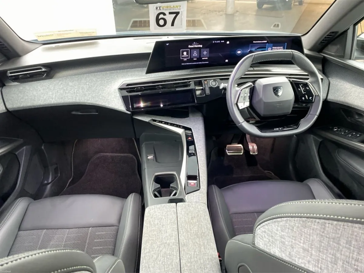 Peugeot 5008 E-5008 Gt  GT  210 Electric 73kWh Aut - Image 3