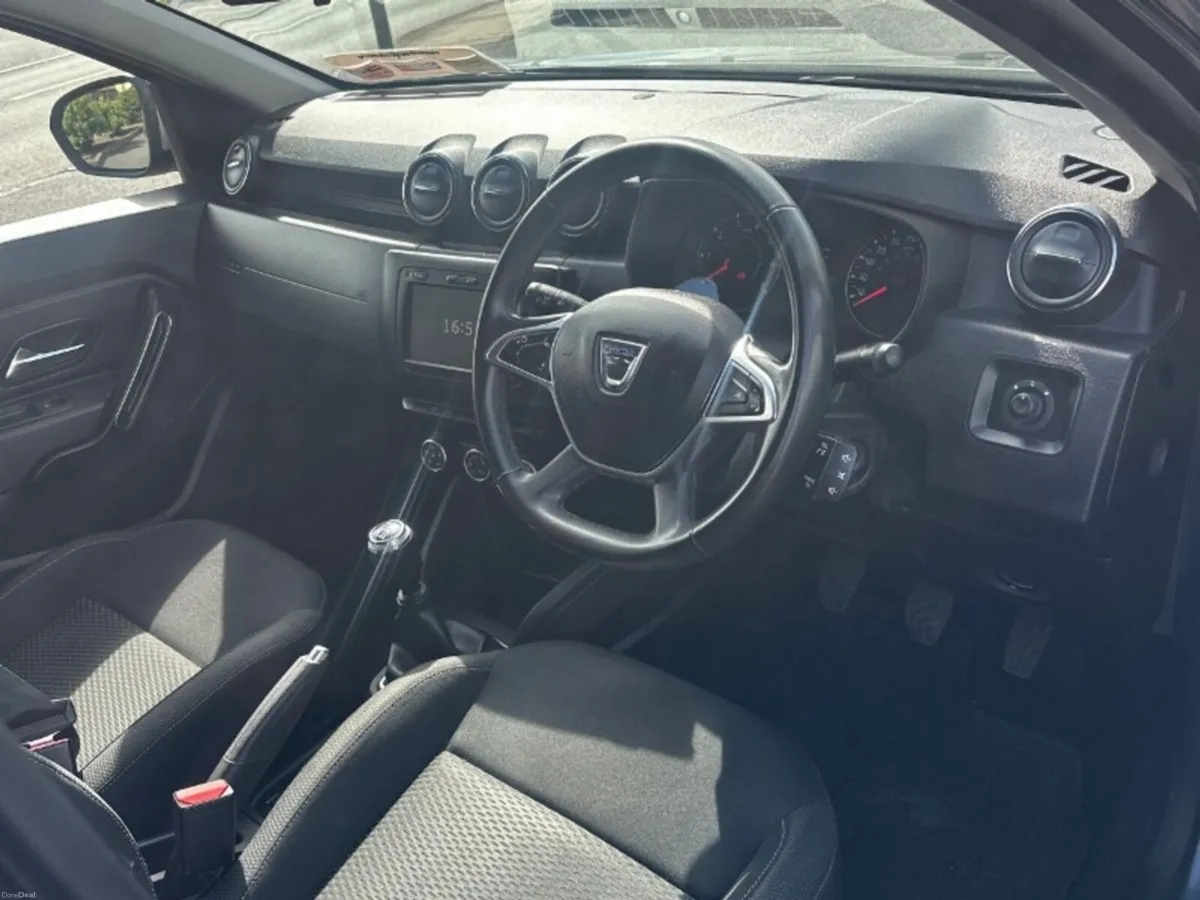 Dacia Duster Blue dCi 115 Comfort - Image 4