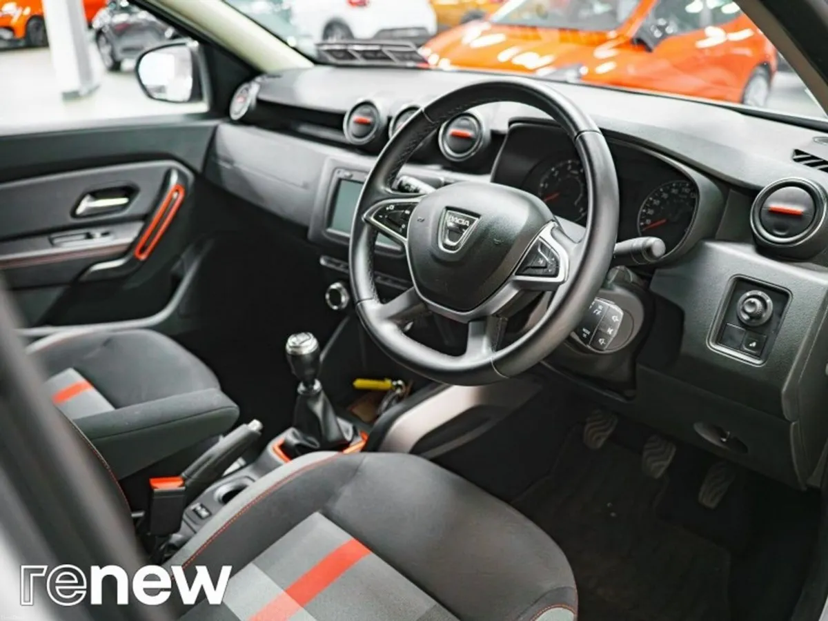 Dacia Duster Blue dCi 115 Techroad - Image 6