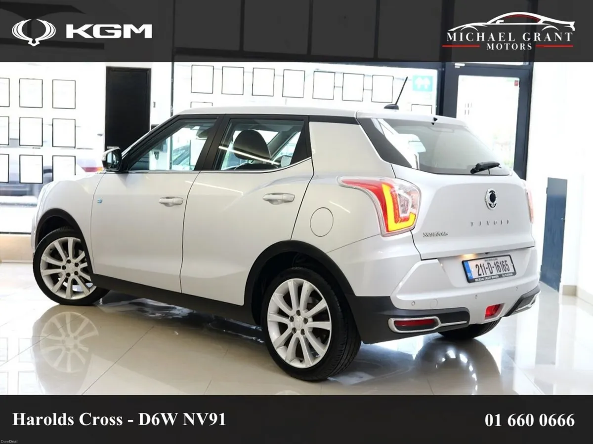 SsangYong Tivoli EL 1.6 DIESEL 5DR HIGH SPEC ONLY - Image 5