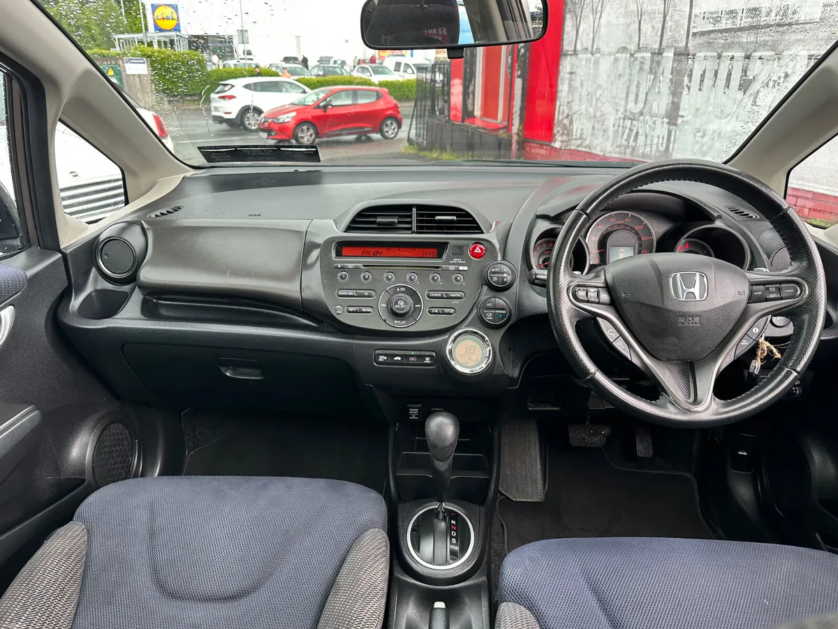Honda Jazz 1.4 Petrol AUTO NCT LOW KMS - Image 4