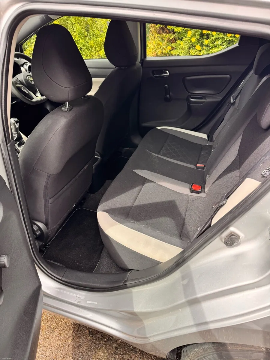 2019 Nissan micra - Image 4