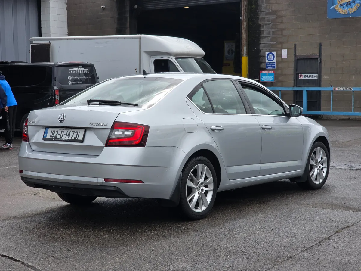 Skoda Octavia 1.0TSI Automatic - Image 4