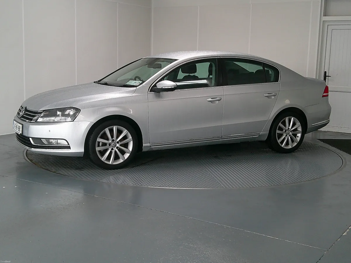 Volkswagen Passat 2014 - Image 3