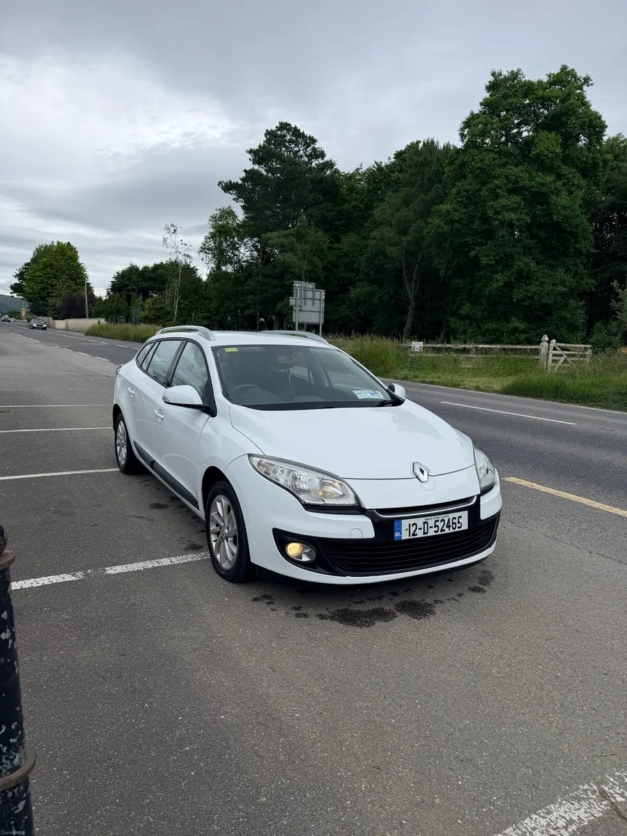 Renault Megane 1.5 DCI Expression 2012 - Image 2