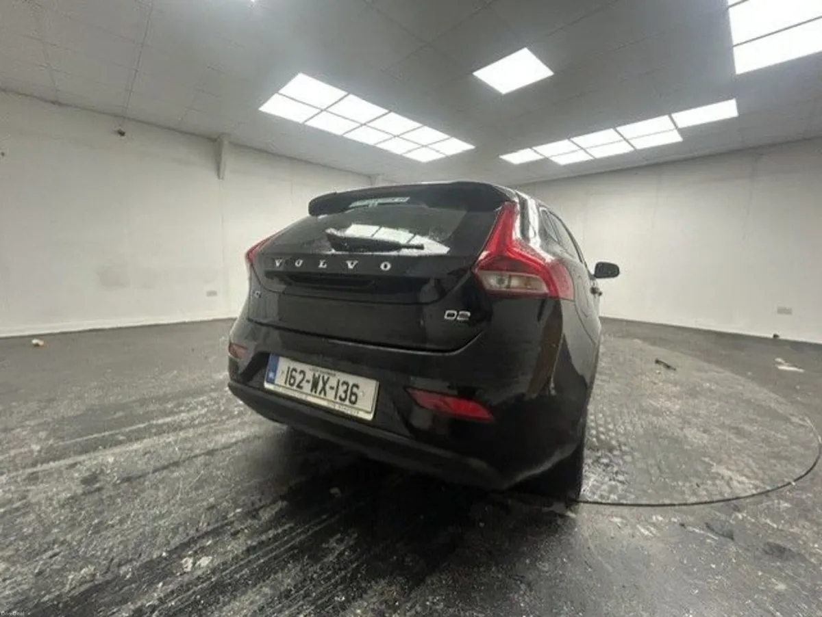 Volvo V40 2016 - Image 3