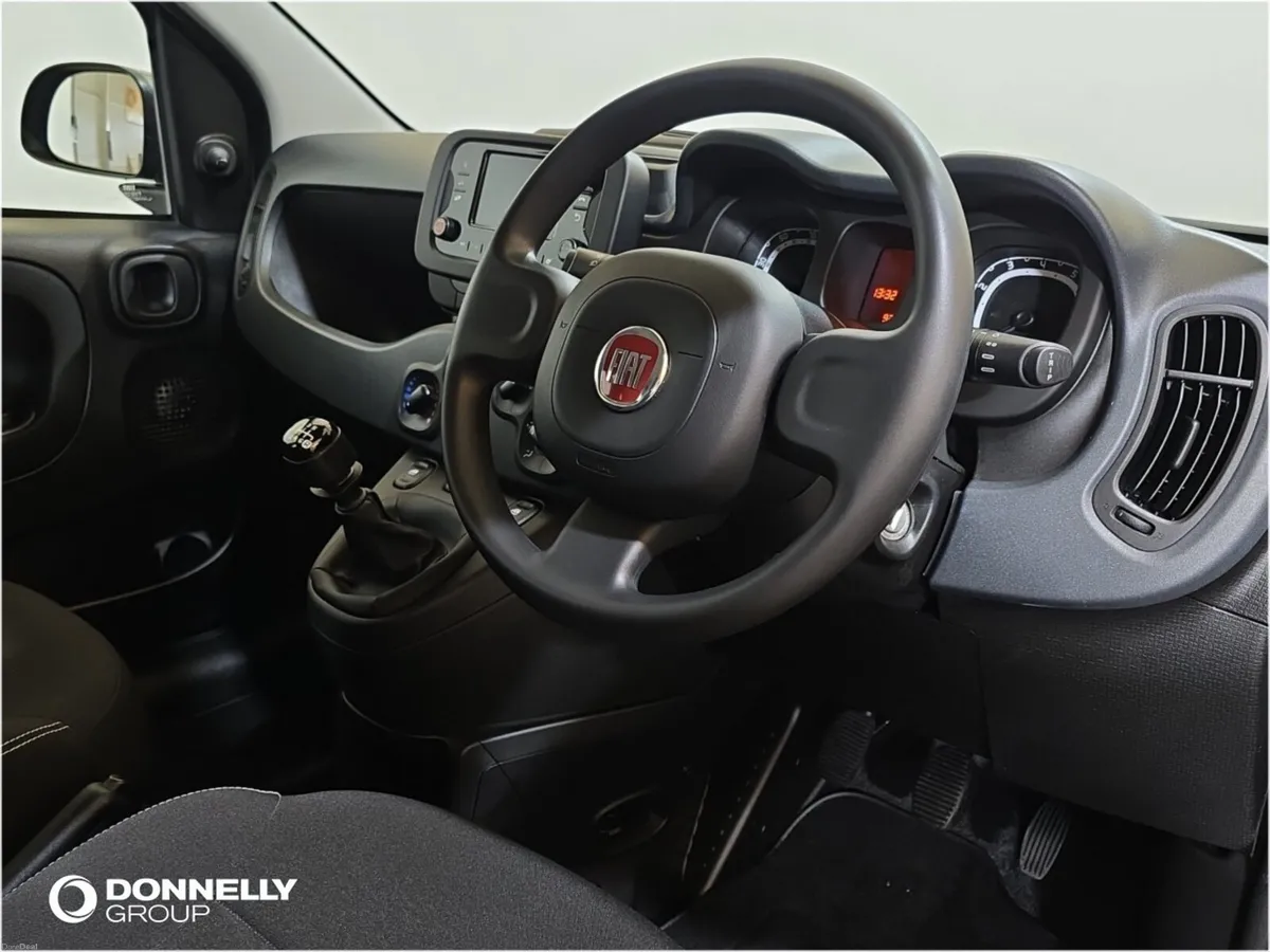 Fiat Panda Hatchback - Image 4