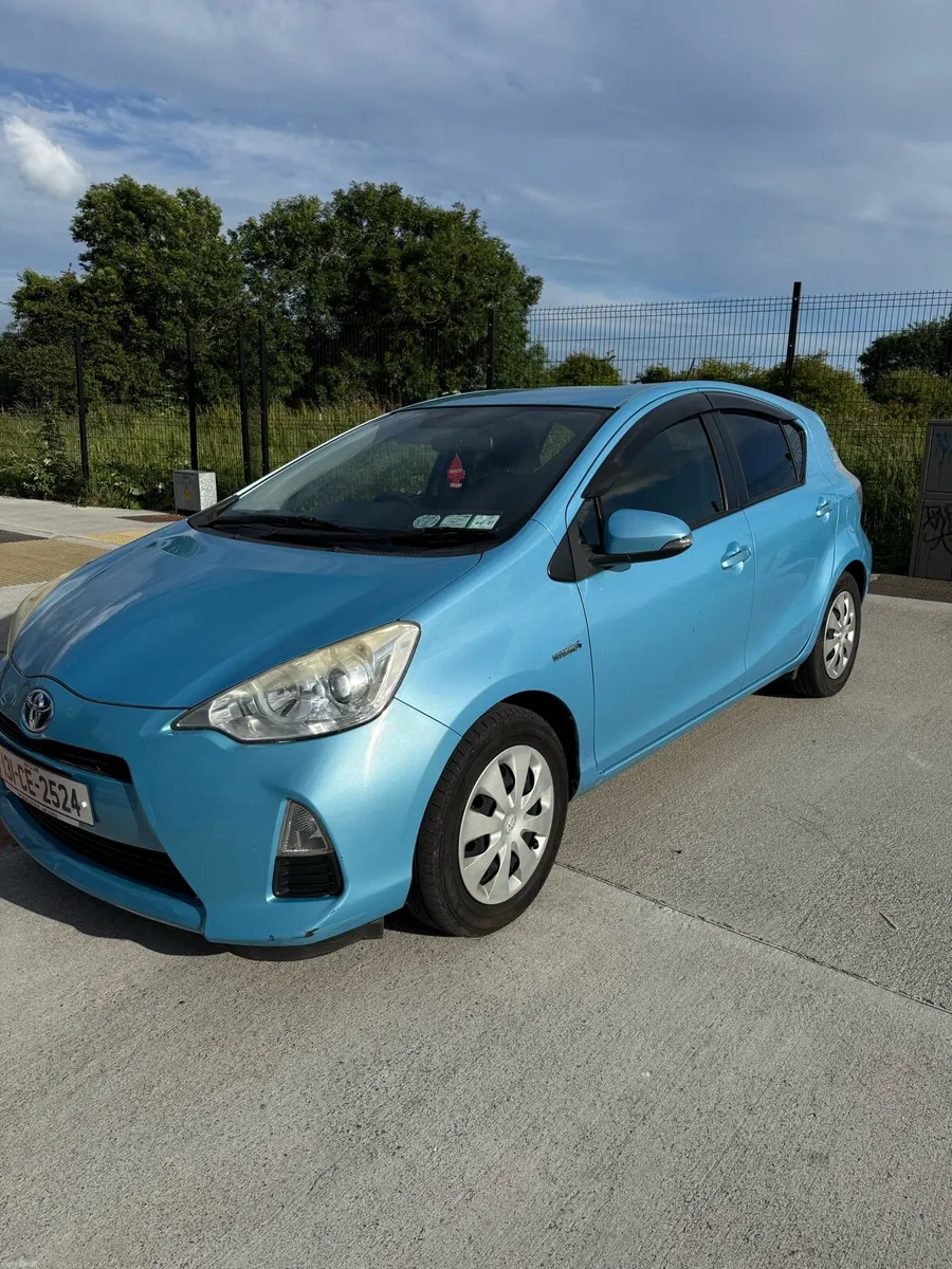 Toyota Aqua 1.5 Automatic Nct 3/27 Tax 7/26 - Image 3