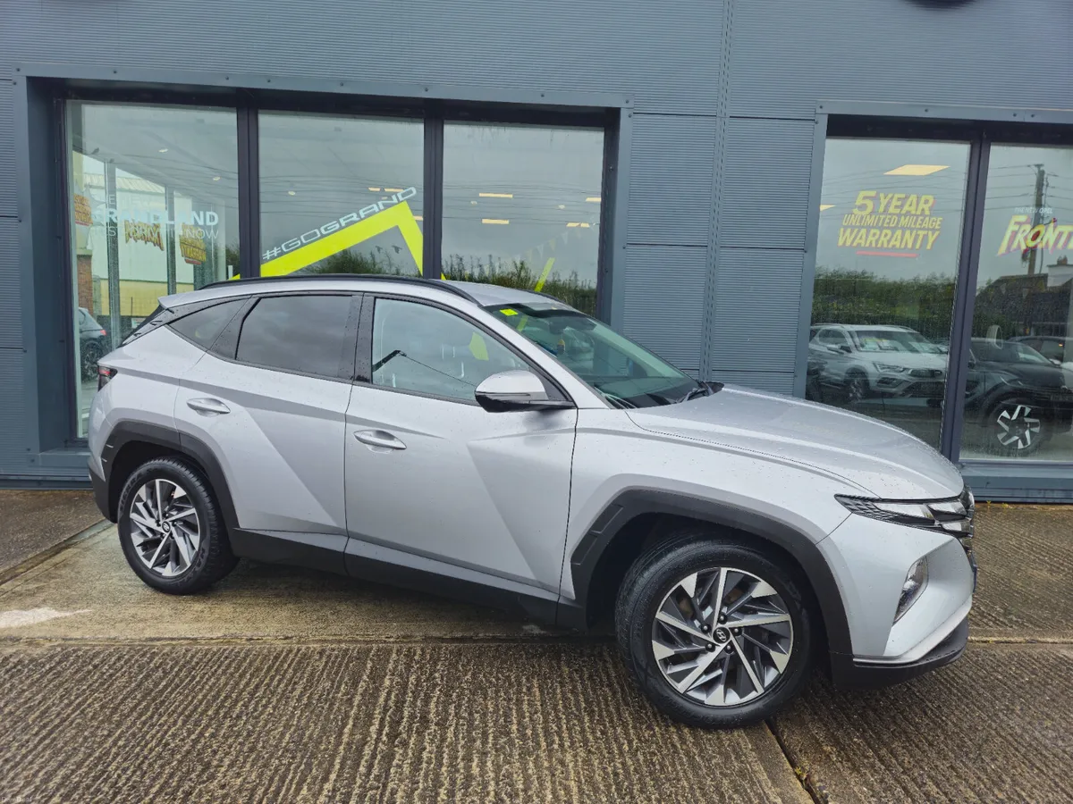 Hyundai Tucson 2WD Executive - Image 5