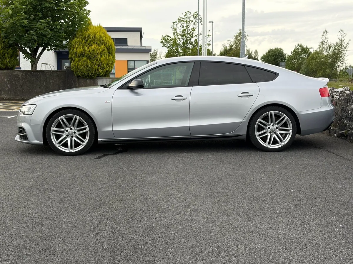 Audi A5 Auto Quattro S Line Black Edition - Image 4