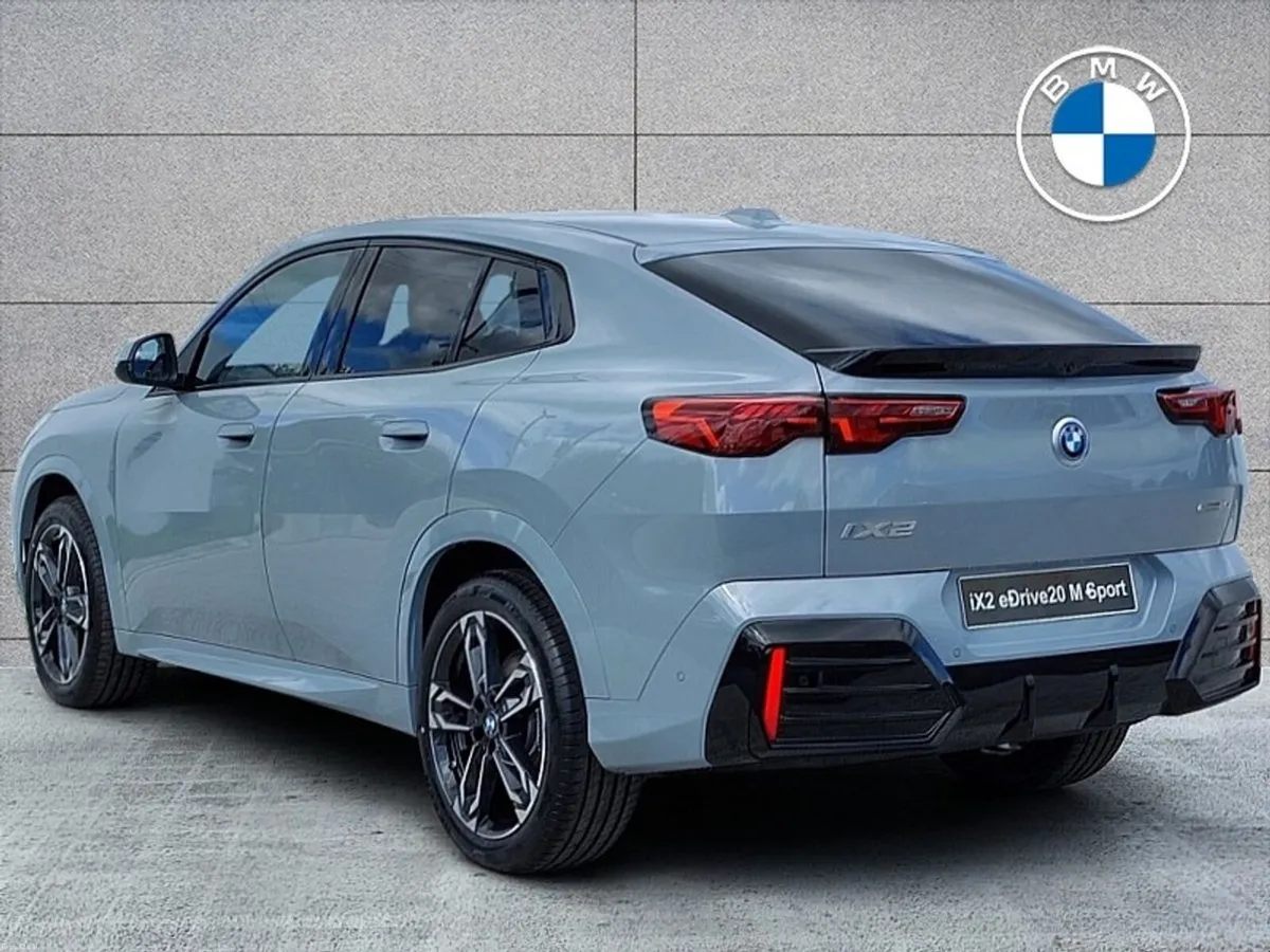 BMW iX2 eDrive20 M Sport - Image 2