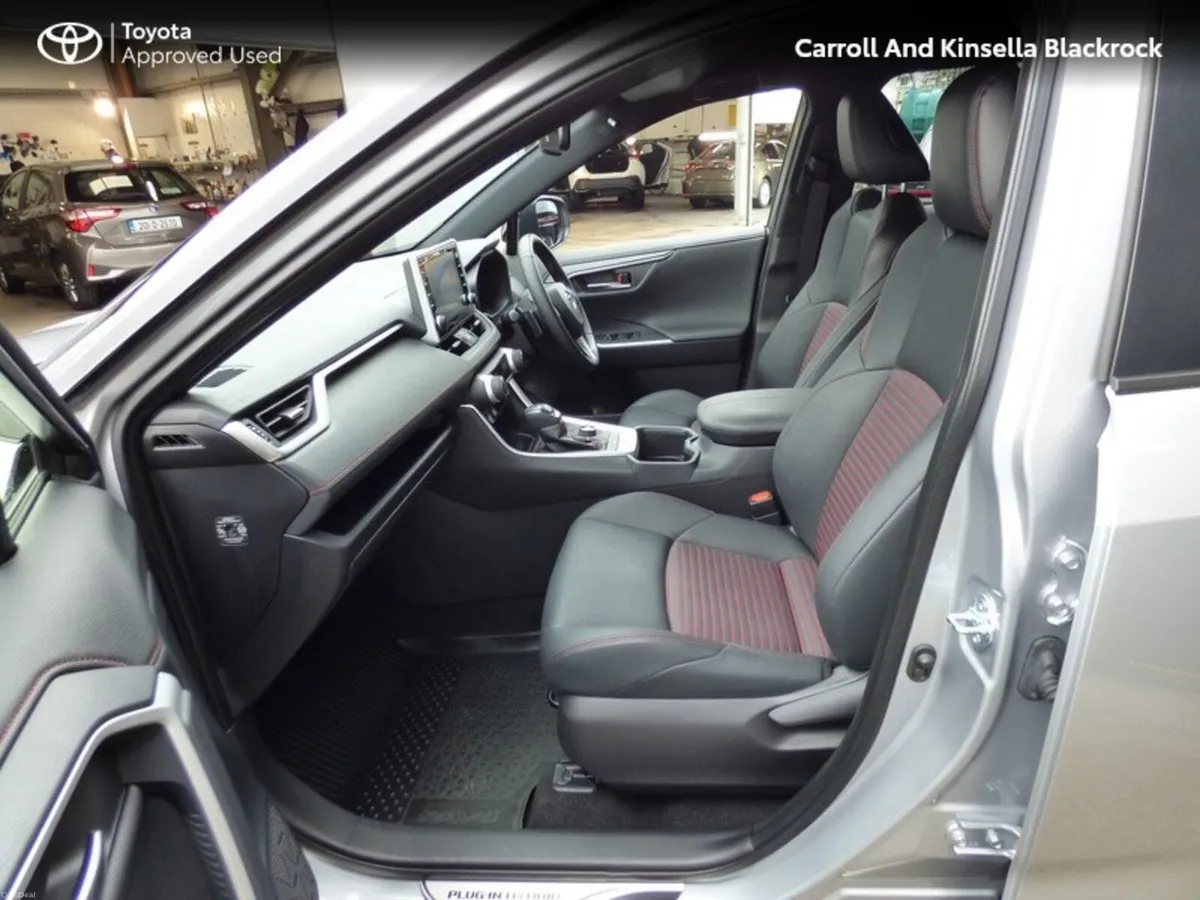 Toyota RAV4 Phev Sport - Image 6