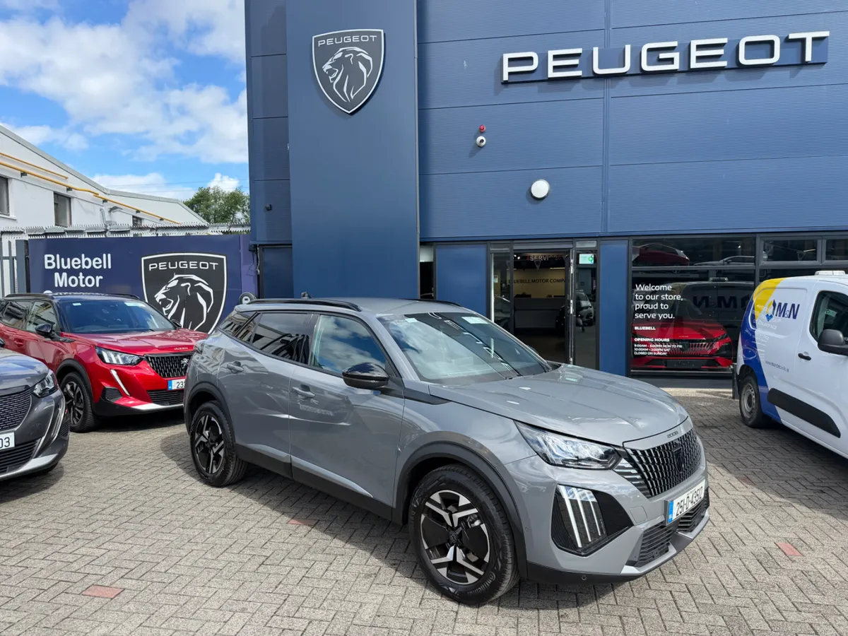 2025 Peugeot 2008 Allure Hybrid - Image 2