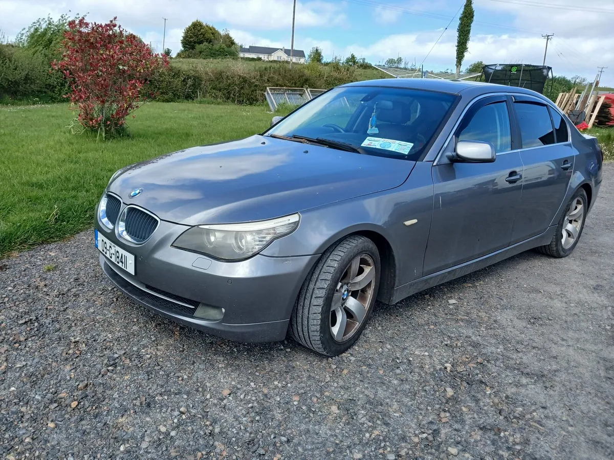 09 BMW 520 2.0 Diesal - Image 2