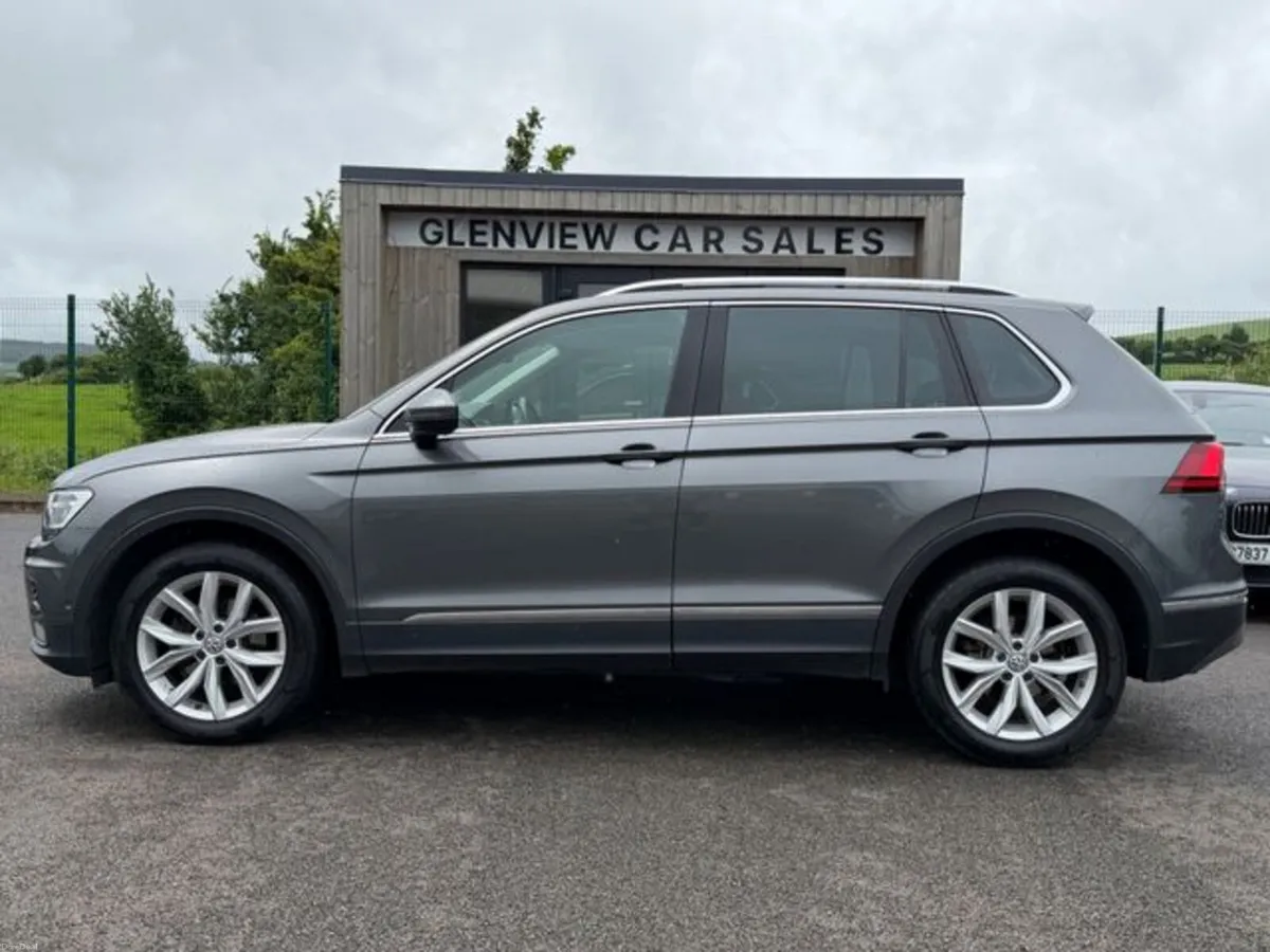 Volkswagen Tiguan HIGHLINE - PAN ROOF - IRISH CAR - Image 4
