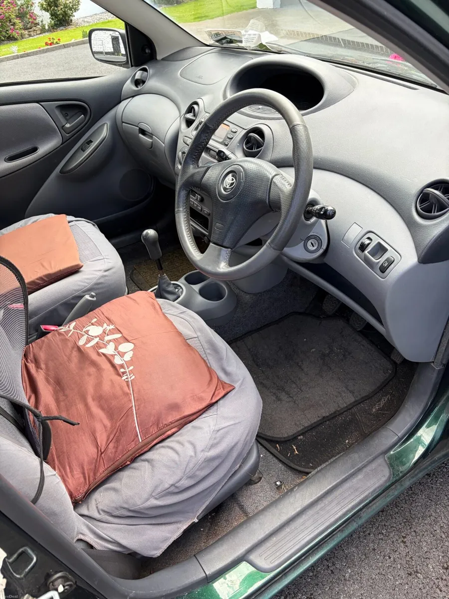 Toyota Yaris - Image 1