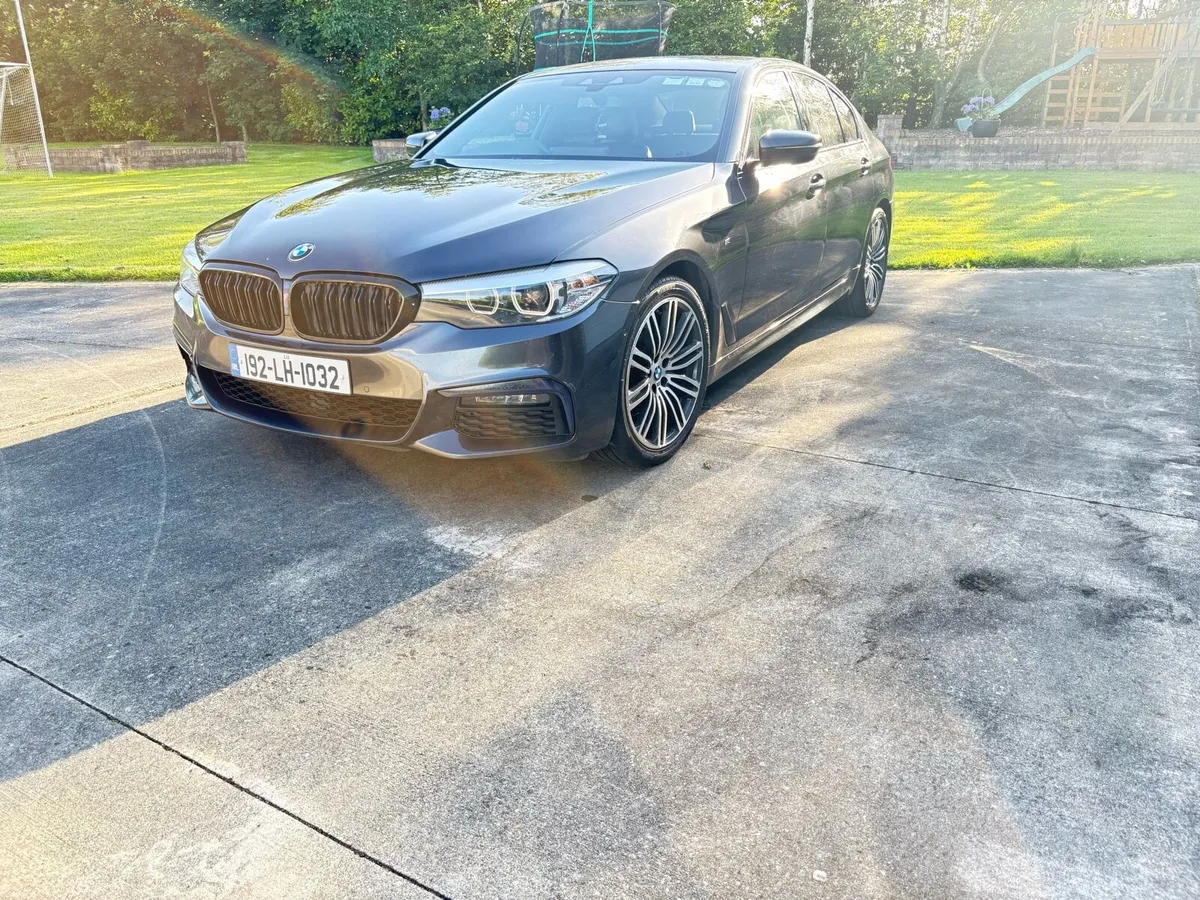 BMW 520D M Sport Full BMW SH - Image 4