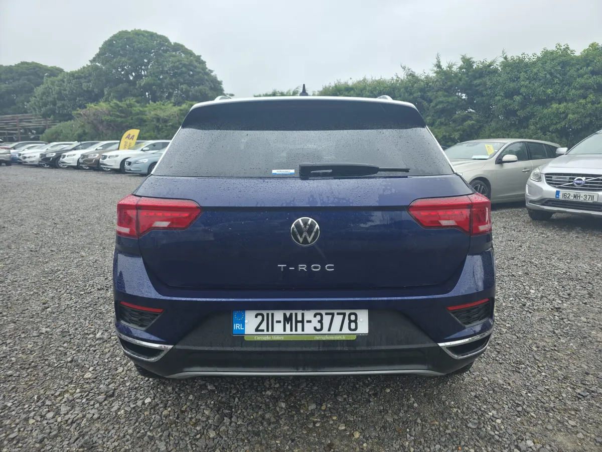 2021 Volkswagen T-Roc - Image 4
