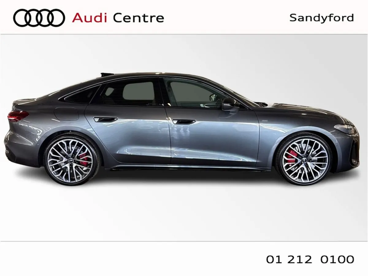 Audi A5 E-HYBRID Q 220KW S LINE - Image 2