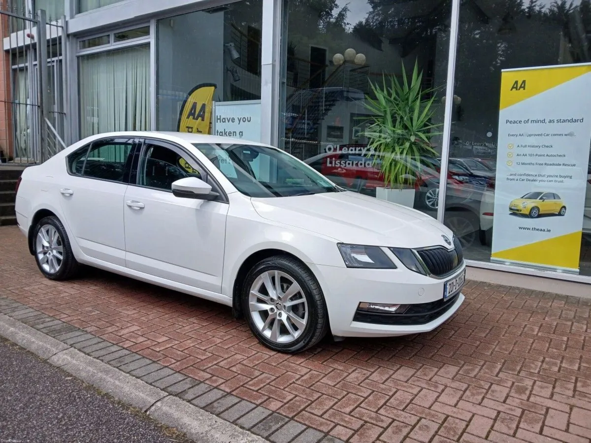 Skoda Octavia Ambition 1.6TDI 115HP,  White. - Image 1