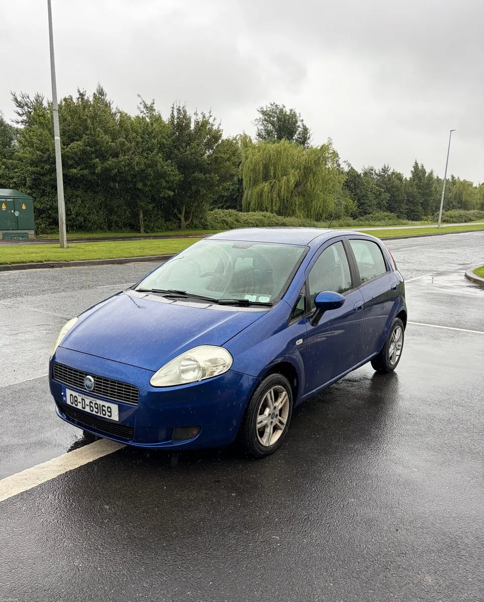 08 Fiat Punto 1.2 LOW KILOMETRES - Image 2