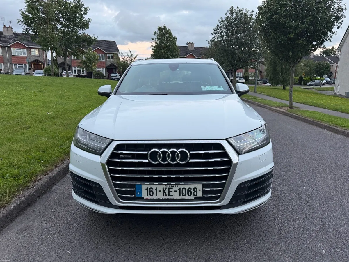 Audi Q7 S line 3.0 tdi 7 seater - Image 2