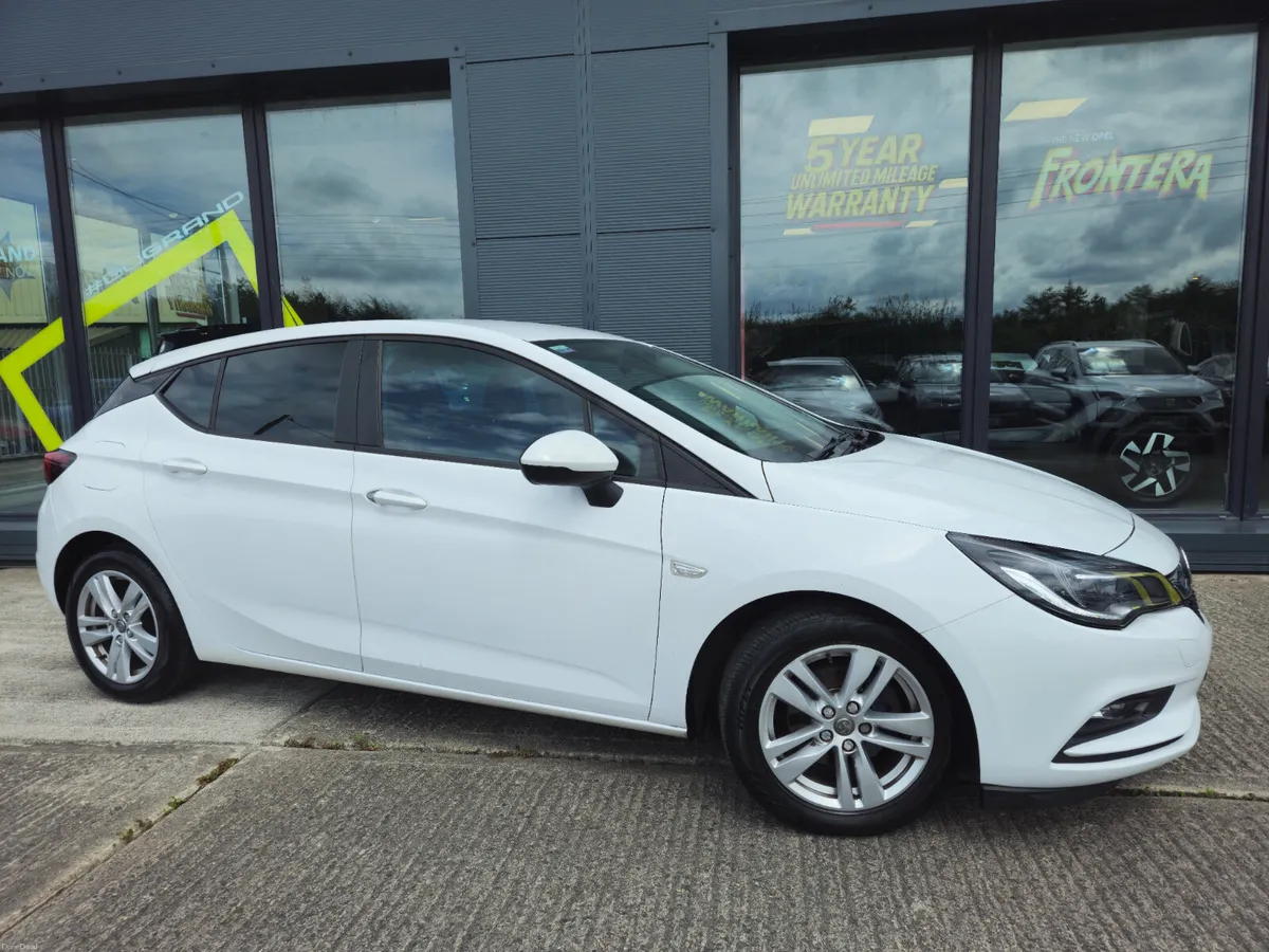 Vauxhall Astra 1.6 CDTI - Image 3