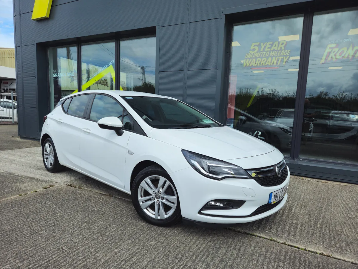 Vauxhall Astra 1.6 CDTI - Image 2