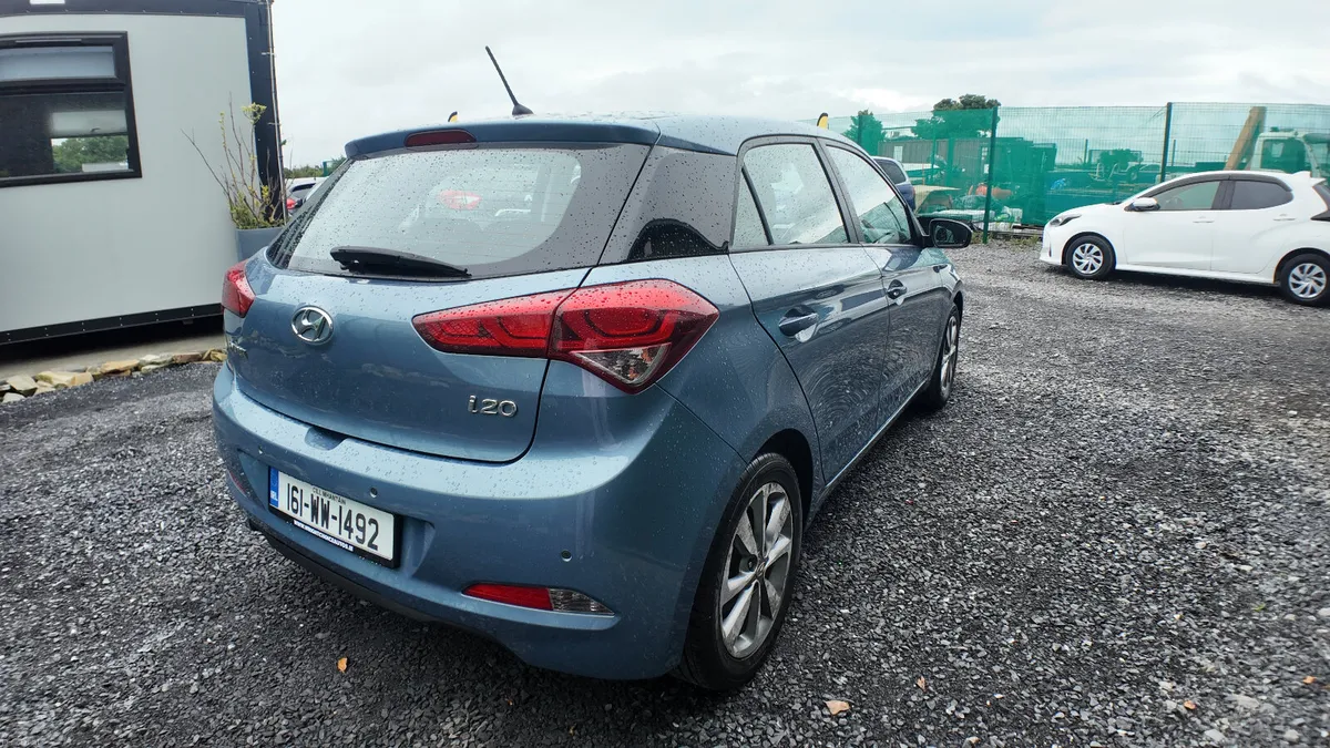 2016 Hyundai i20 1.2 Deluxe - Image 6