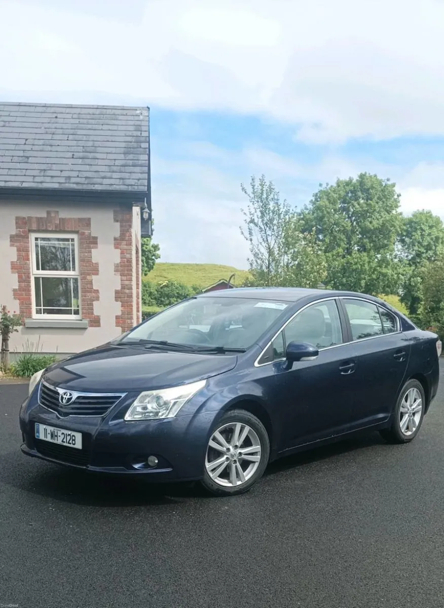 Toyota Avensis 2L D4D for sale - Image 1
