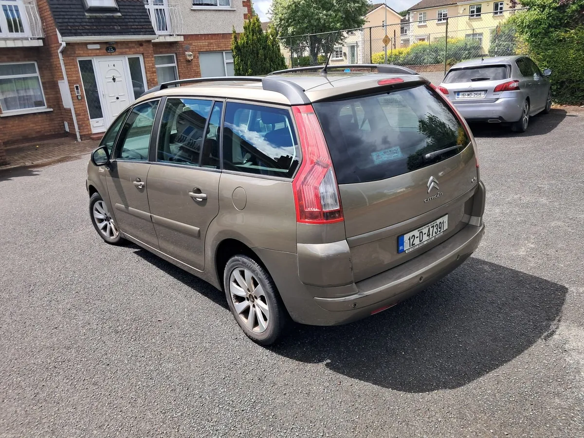 Citroen Grand C4 Picasso 2012 - Image 2