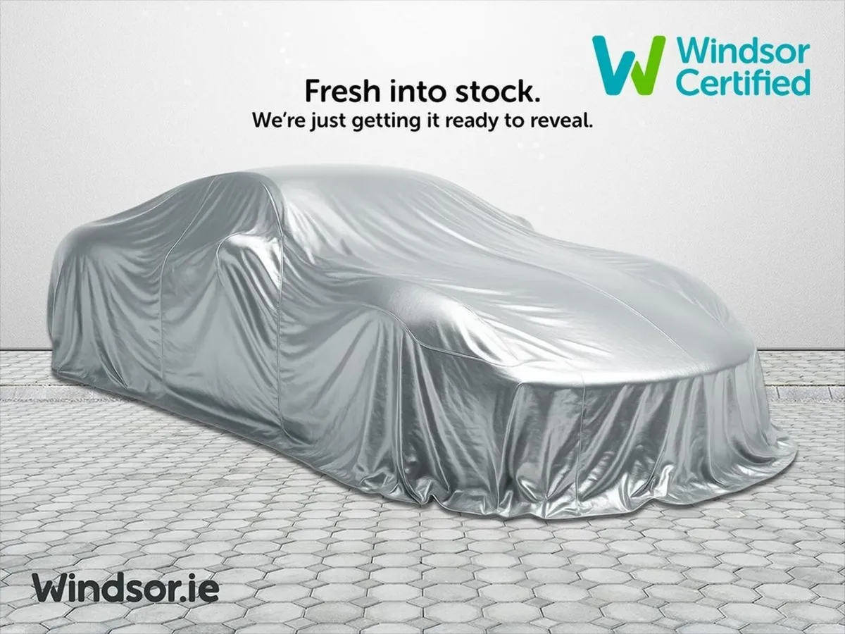 BMW 5-Series 520d M Sport Touring *Sun roof* - Image 1