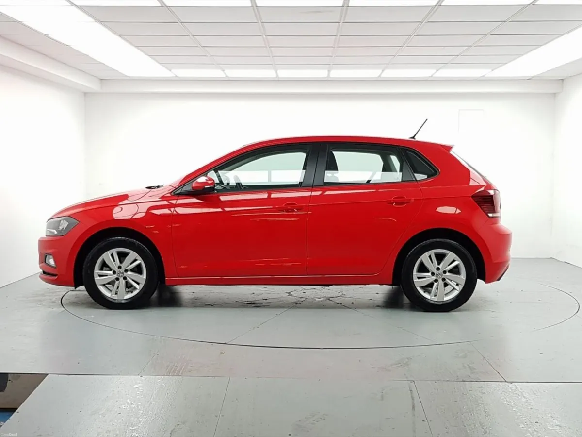 Volkswagen Polo 1.0 TSI 80HP Trendline - Image 5