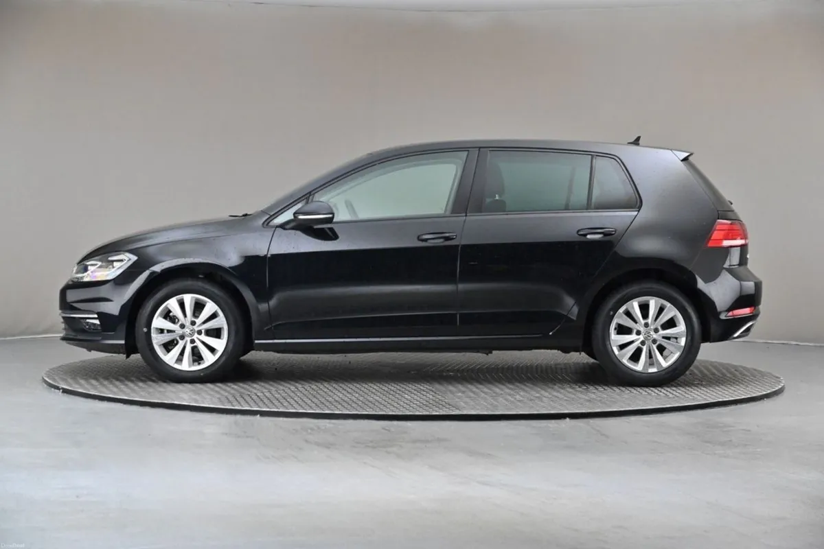 Volkswagen Golf 1.2 TSI DSG MK7.5 COMFORTLINE **CA - Image 5