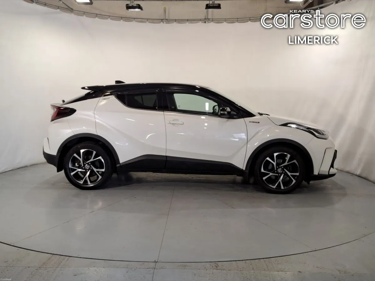 Toyota C-HR 1.8 HYBRID SPORT BITONE - Image 2