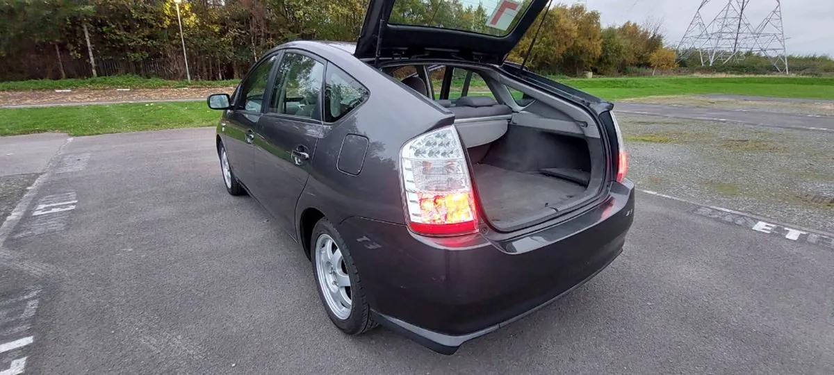 Prius 2007 - Image 2