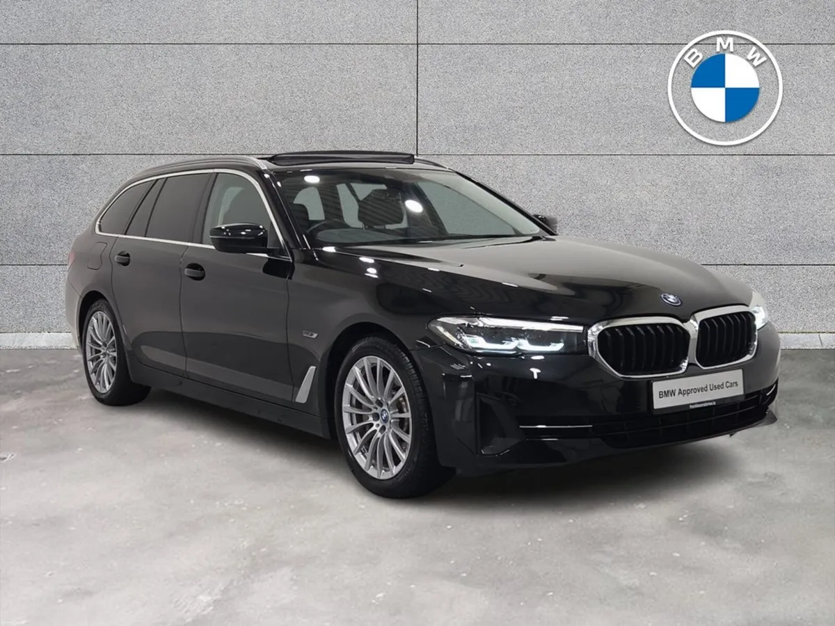BMW 5-Series 530e SE Touring - Image 1