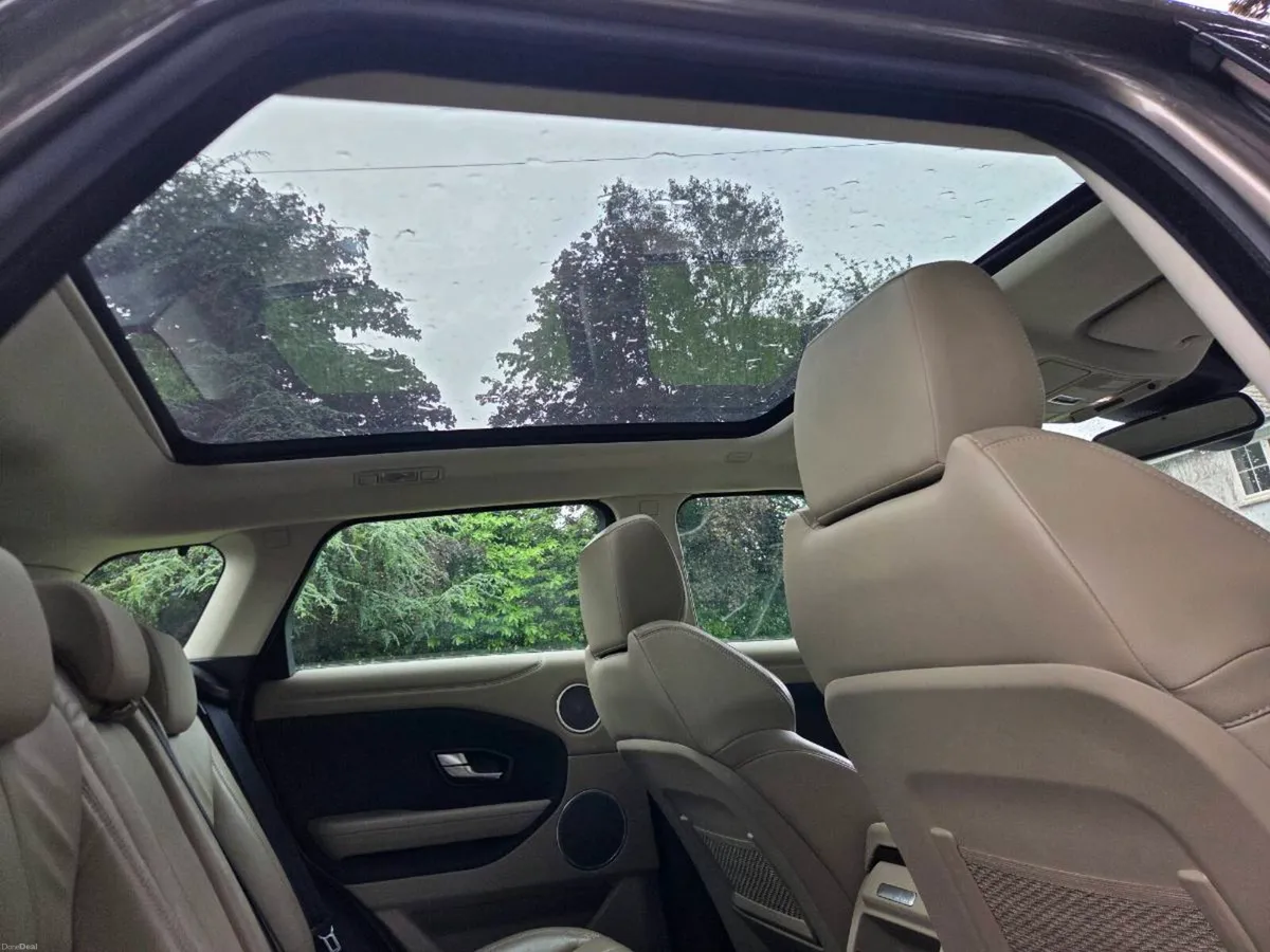 2019 LAND-ROVER EVOQUE - Image 3