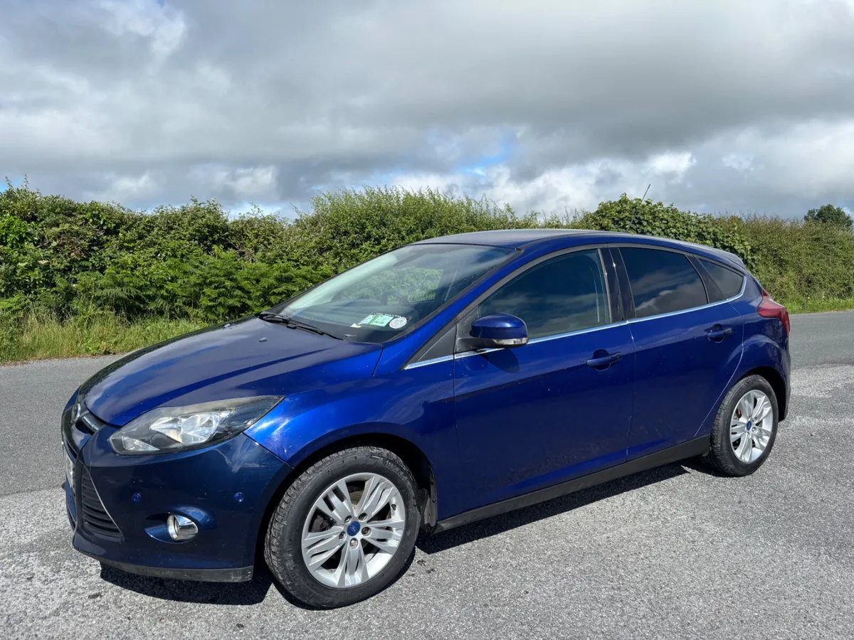 Ford Focus 2014 1.6 titanium - Image 3