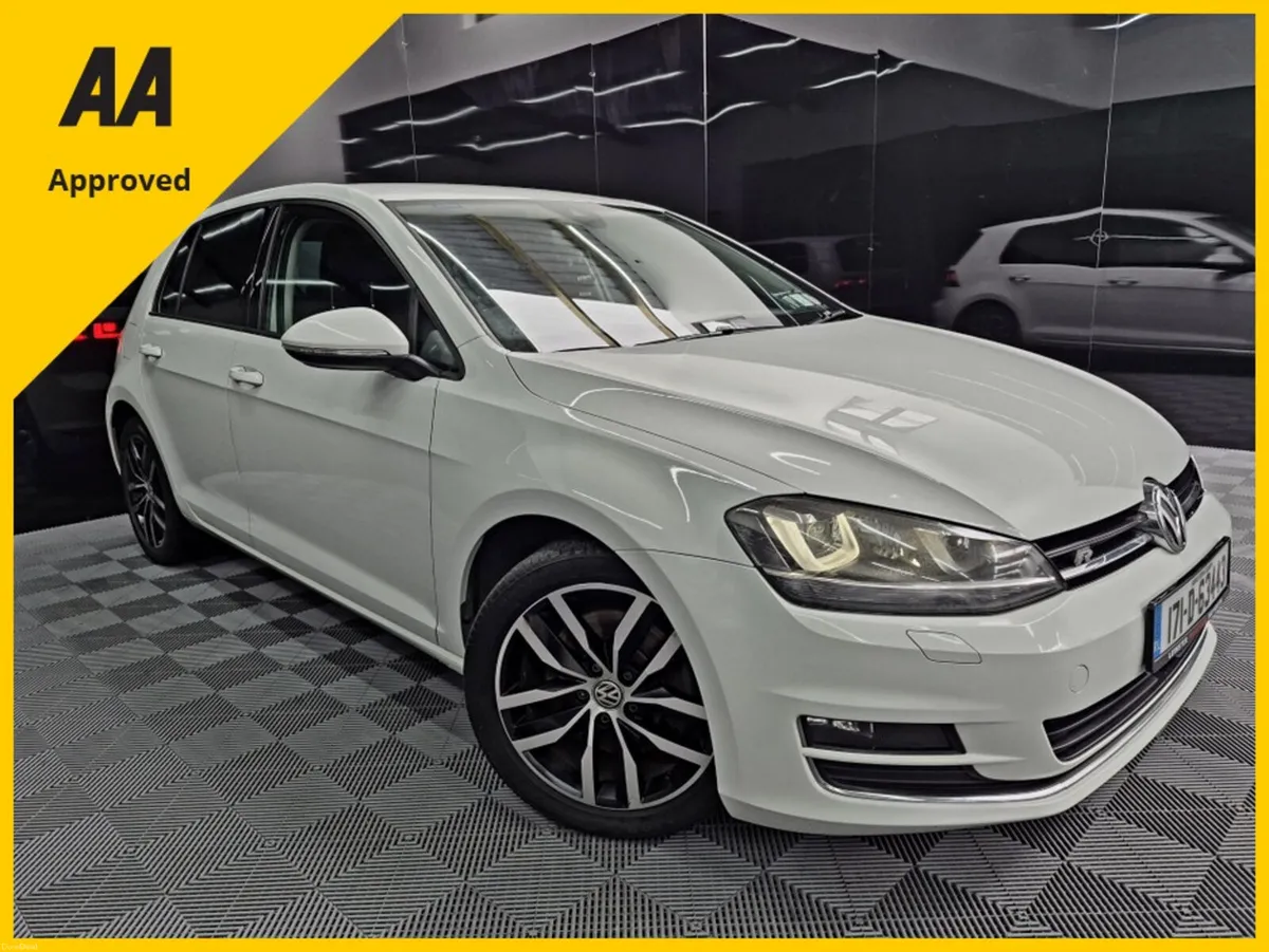 2017 VOLKSWAGEN GOLF HIGHLINE 1.4 PETROL DSG - Image 4